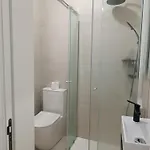 Modern With Ensuite - Valley View And Pool Guest house
