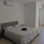 Guest house Modern With Ensuite - Valley View And Pool Nadur