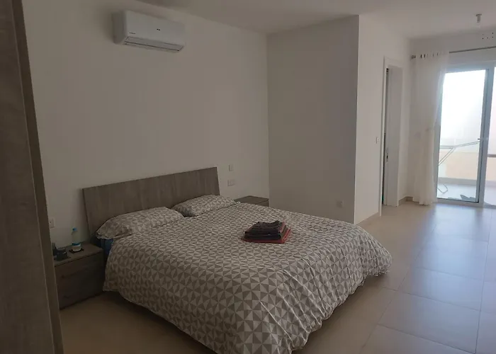 Pensjonat Modern With Ensuite - Valley View And Pool