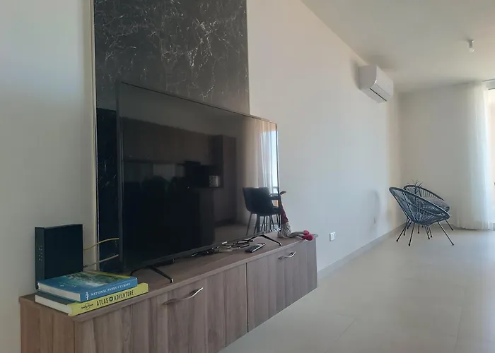 Modern With Ensuite - Valley View And Pool 3* Nadur